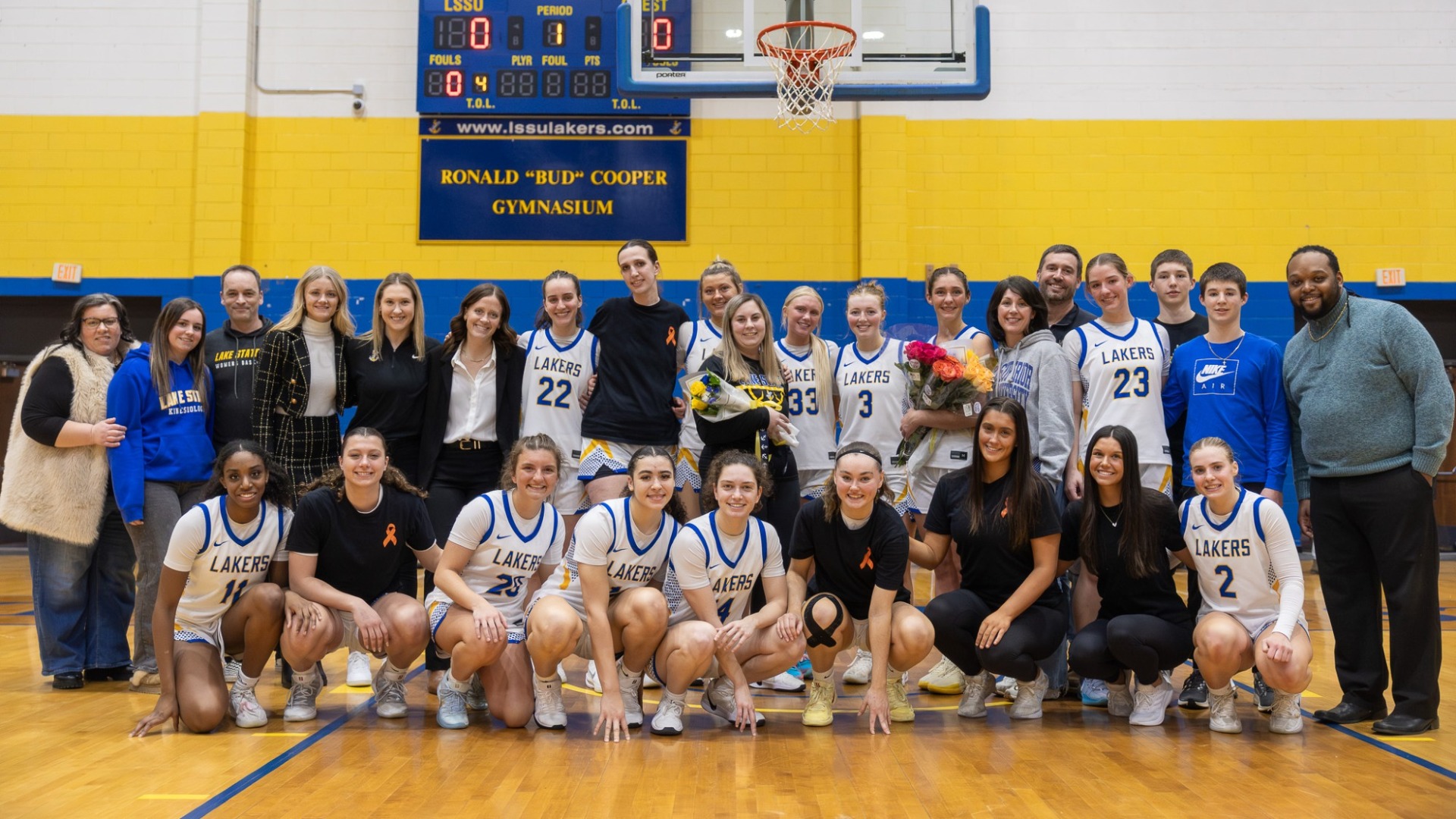 WBB Senior Day Group Photo