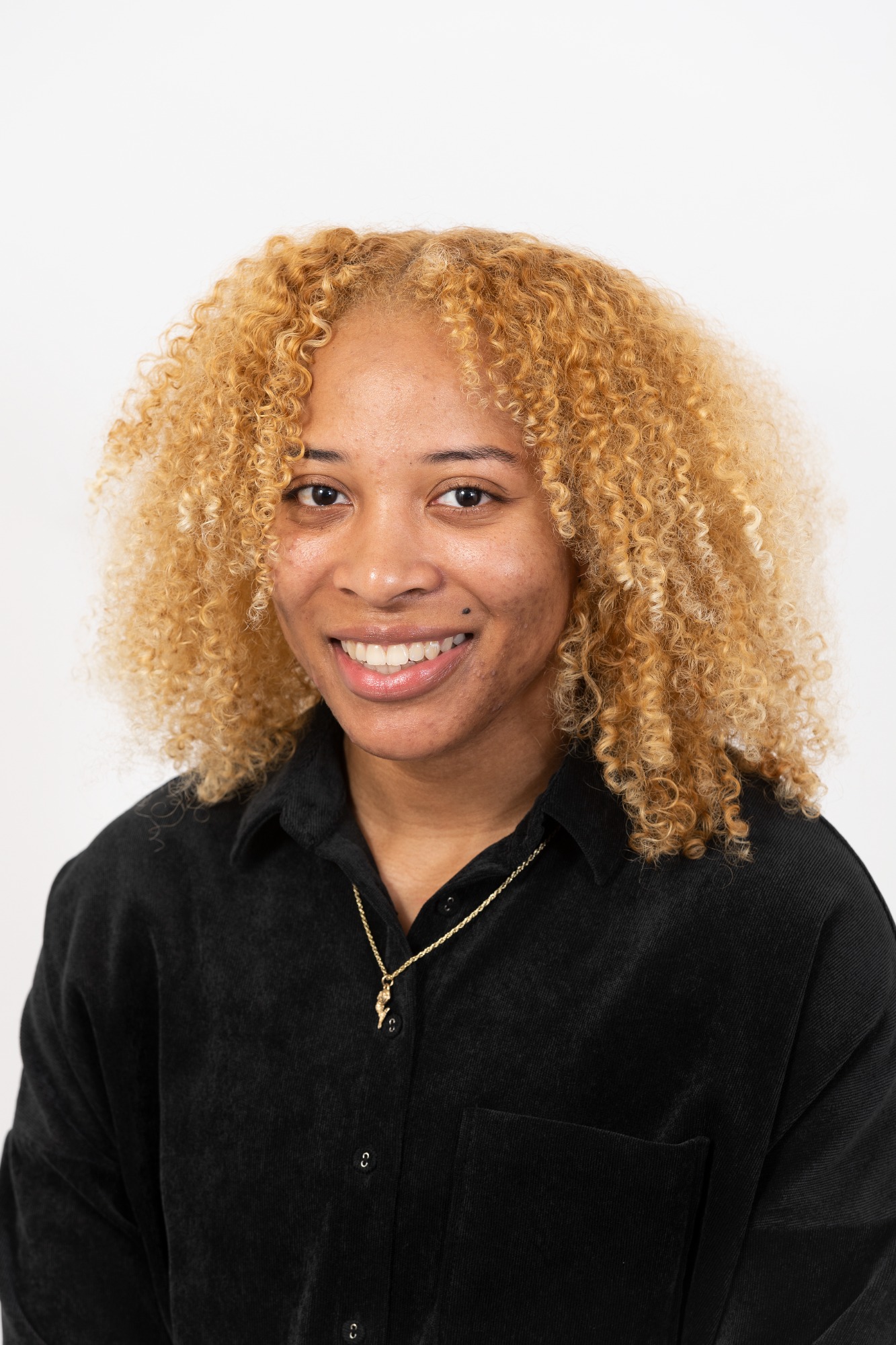 kaila anderson 22-23 headshot
