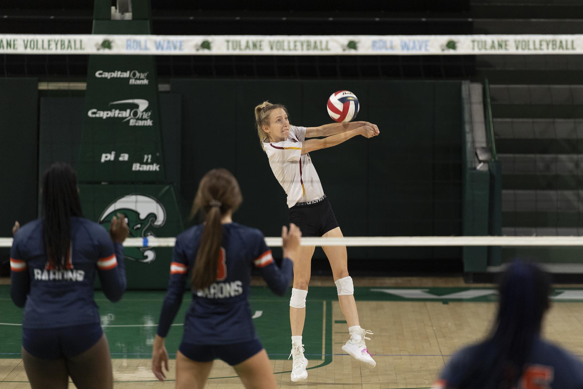 Brittany Cooper 2022 Women's Volleyball Loyola University New Orleans