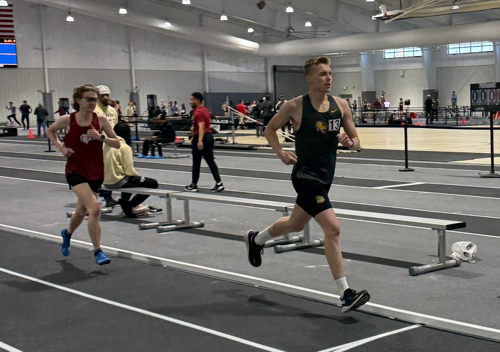 David Shultz at Bridgewater indoor meet 2025