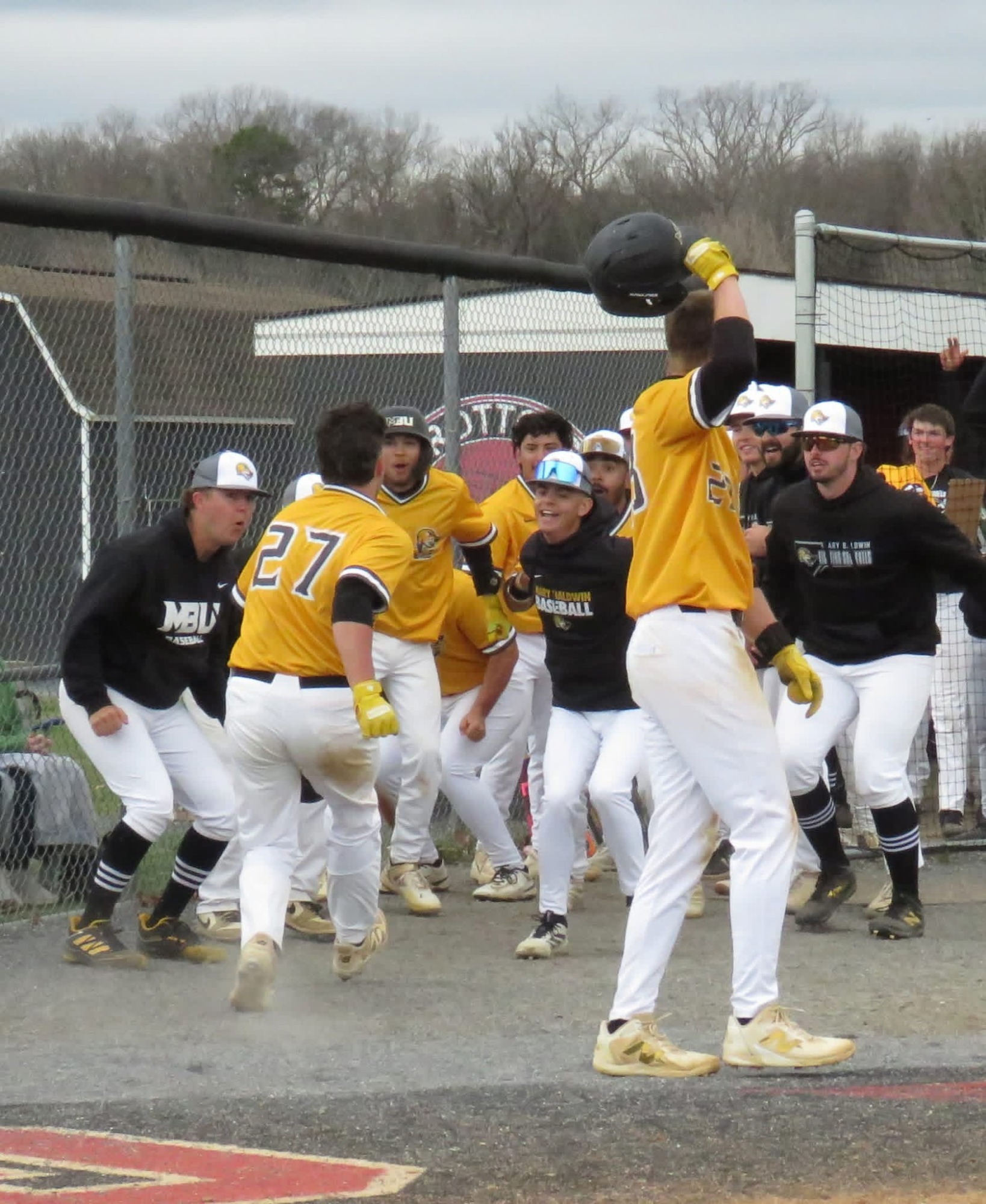 Greensboro-game 1-recap-04-11