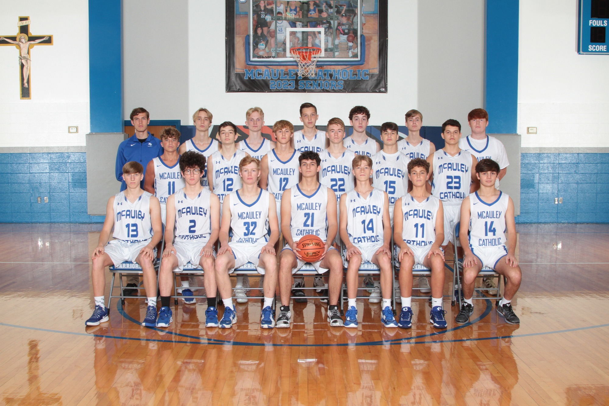 HS Men's Basketball Team Photo