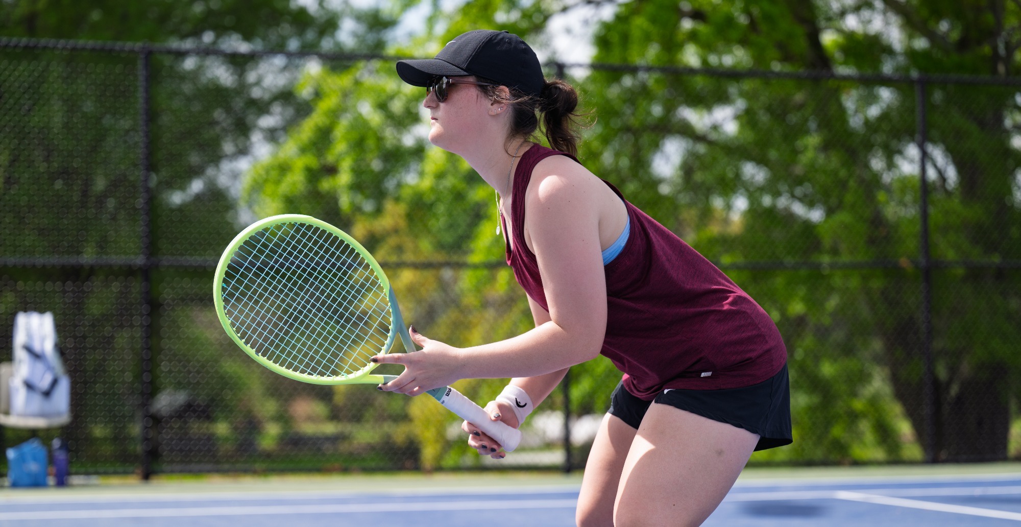 Kate Jackson Preparing to return serve