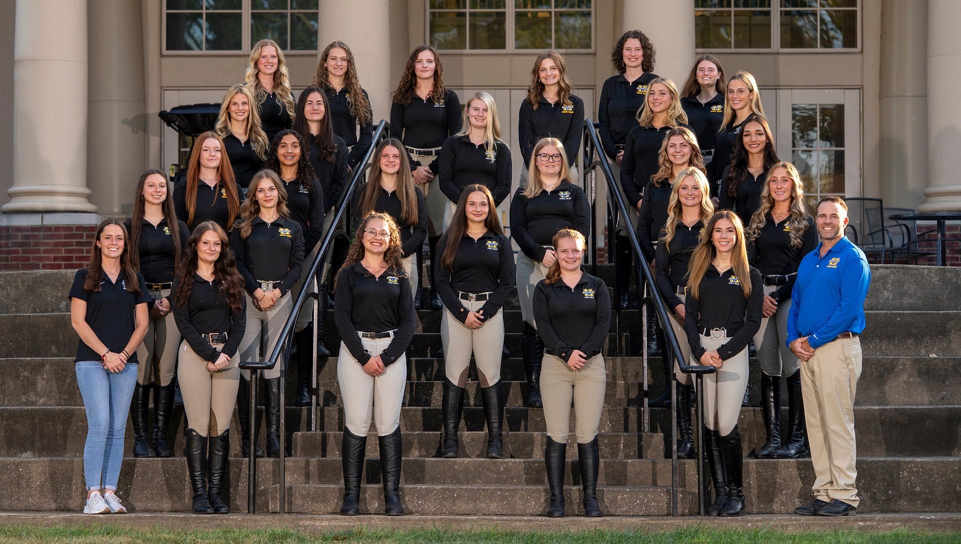 Hunt seat photo for season preview