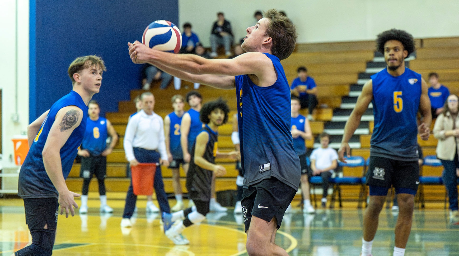 Men's volleyball loss at Cumberland
