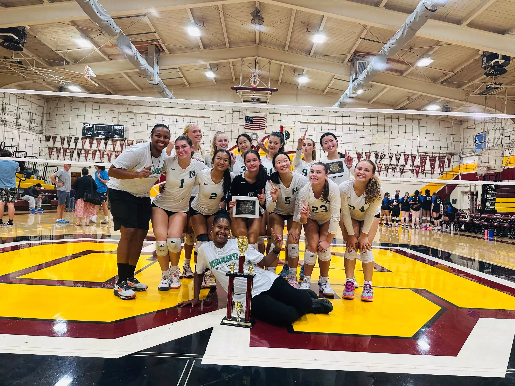 Women's Varsity Volleyball - San Lorenzo Champs