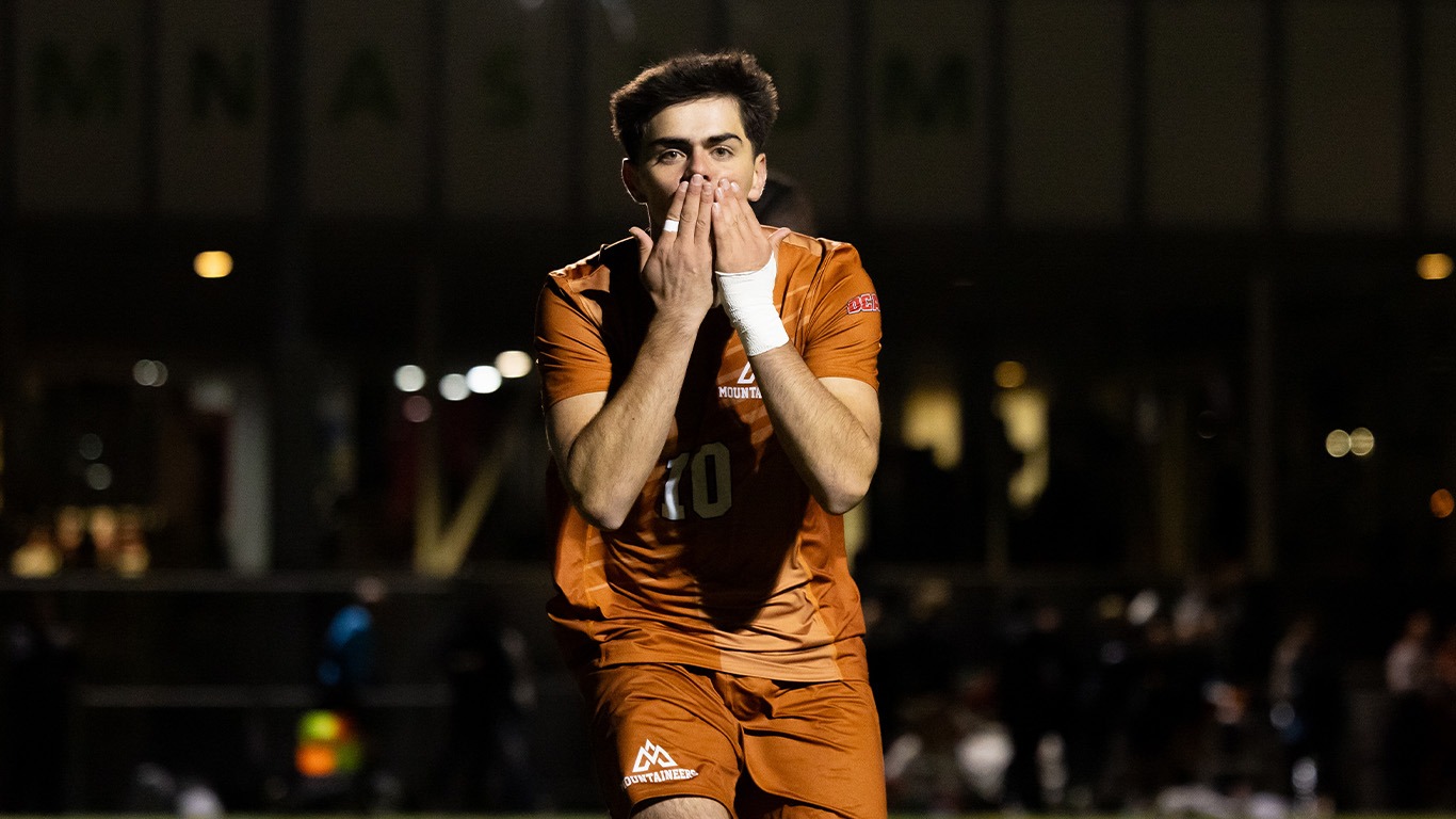 Ignacio Torres celebrates equalizer 