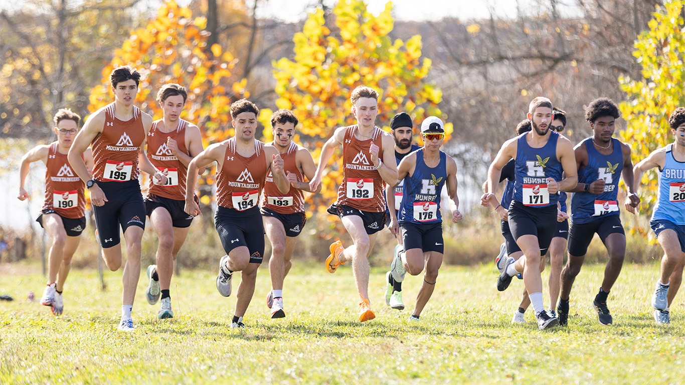 Photo of Mohawk men's cross country at the 2025 OCAA Championships 