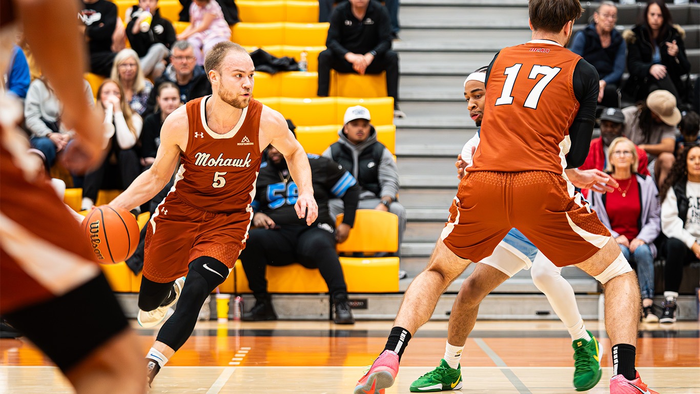 Scott Jenkins manning the floor