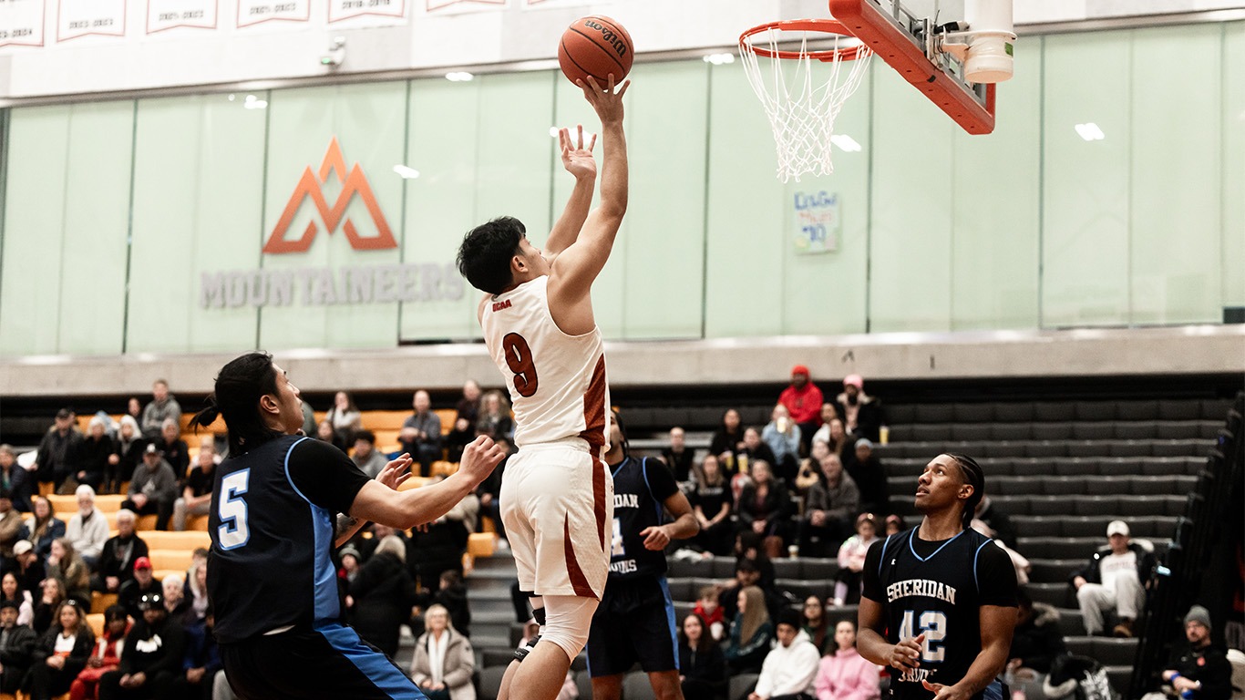 Cale Calura with the layup