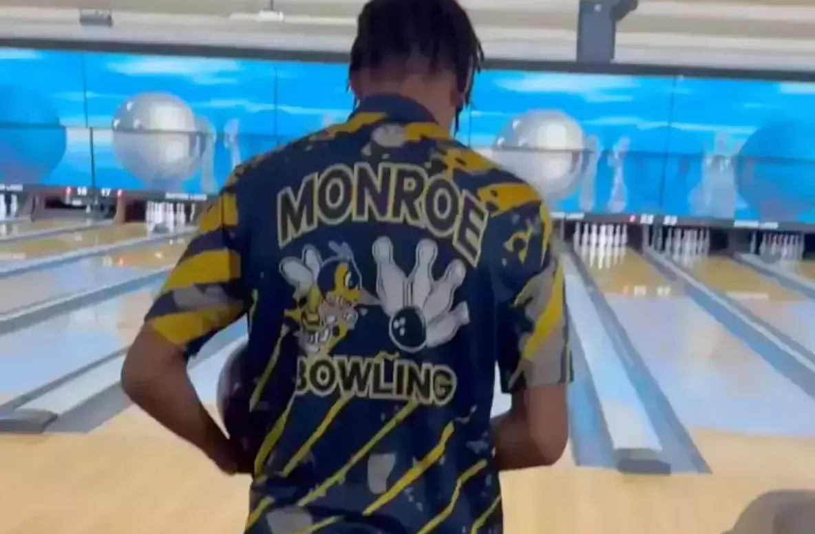 2024-25 Bowling-Williams 300