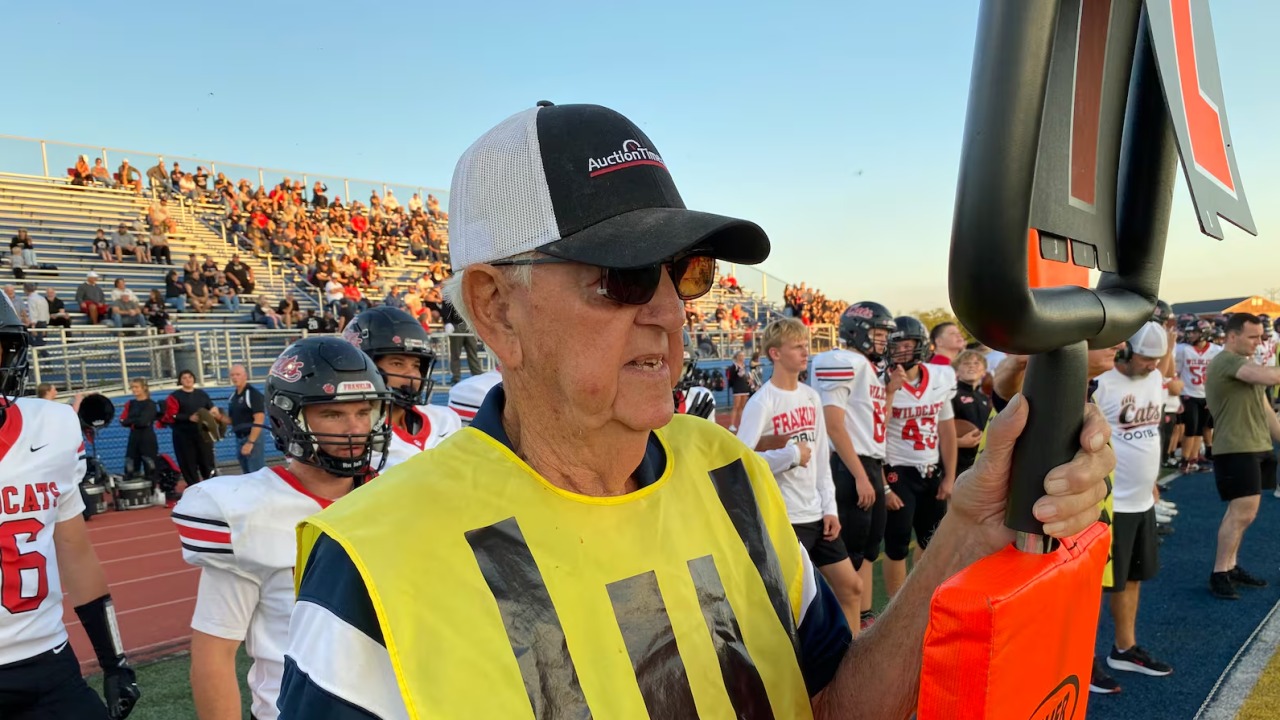 2025 Football-Chain Gang