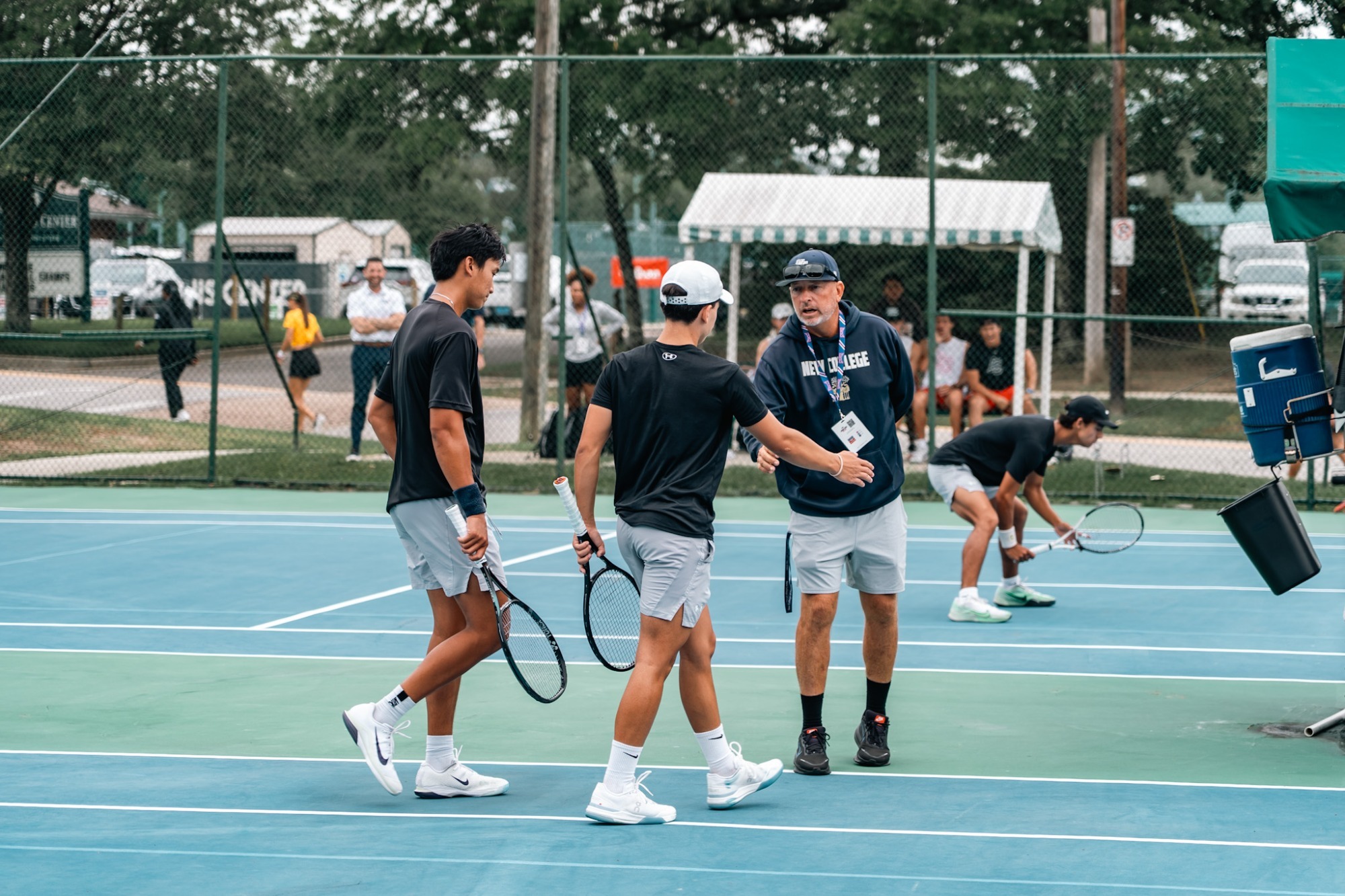 Coach Travis Eckert 