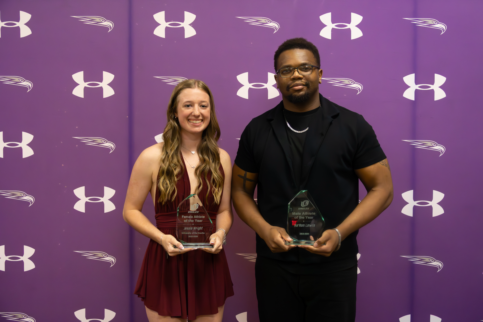 Jessie Wright and Ka'Ron Lewis were named the 2025-2026 Athletes of the Year at the OZZY'S.