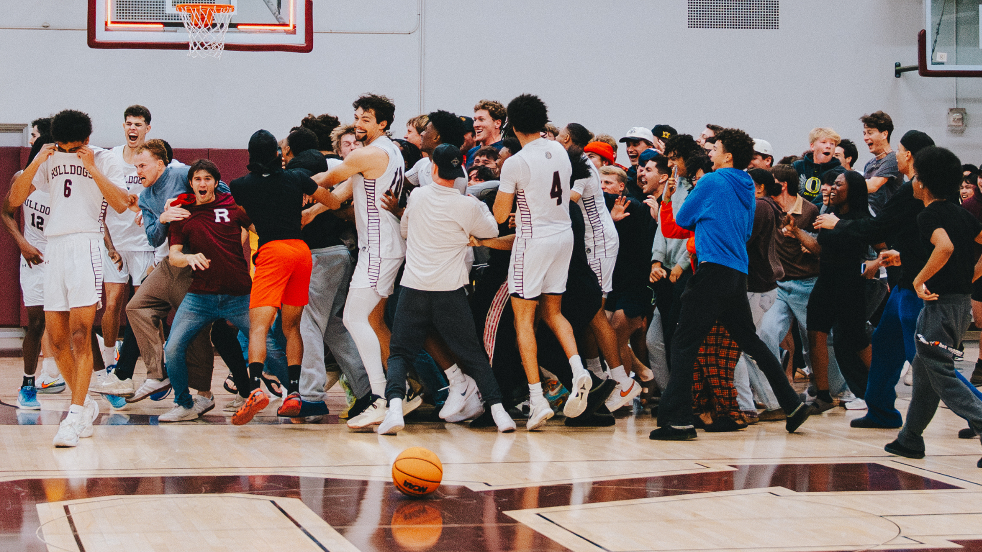 Men's Basketball - Claremont-M-S