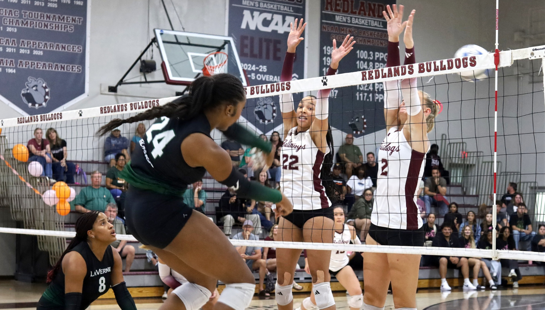 Women's Volleyball - La Verne