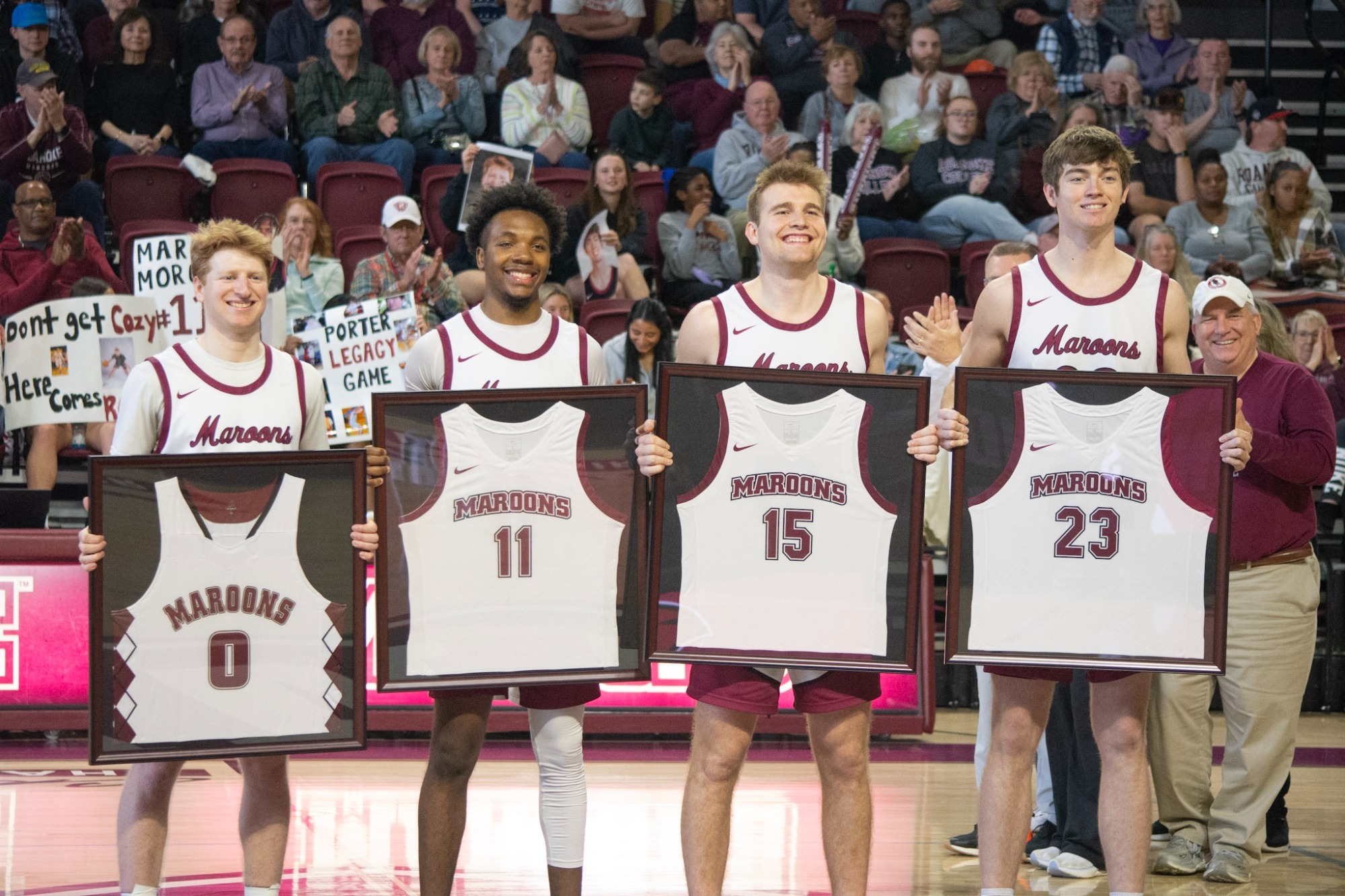 2025-26 MBB Senior Day