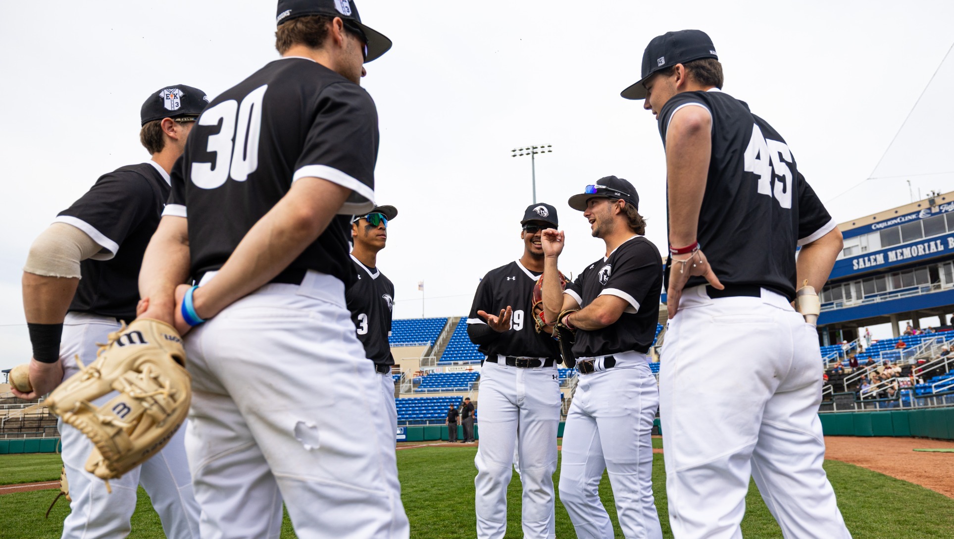 Team Pregame Baseball 3-21