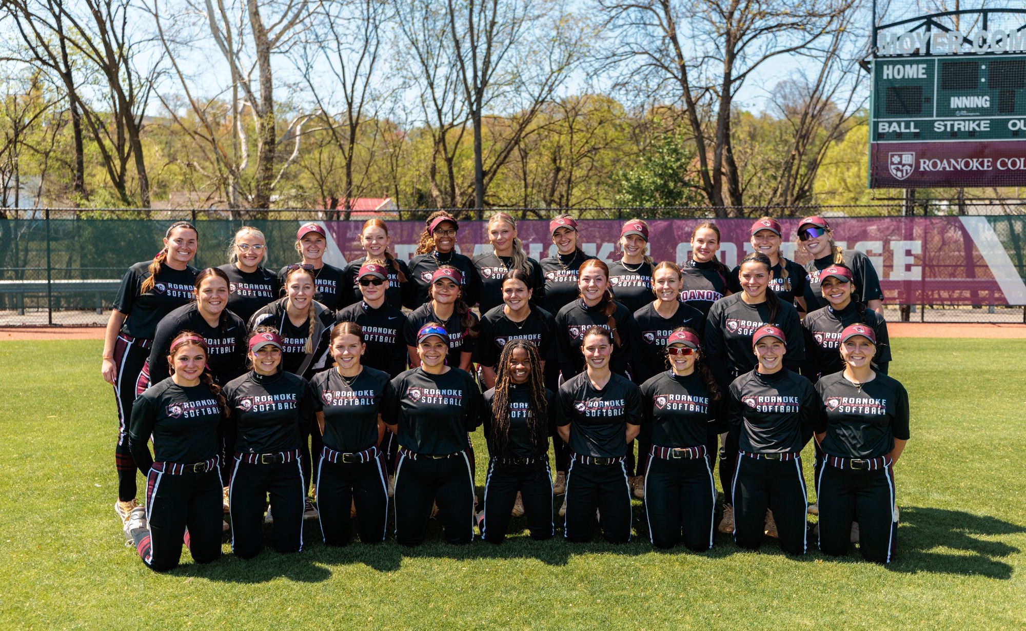 2026 RC Softball Team photo