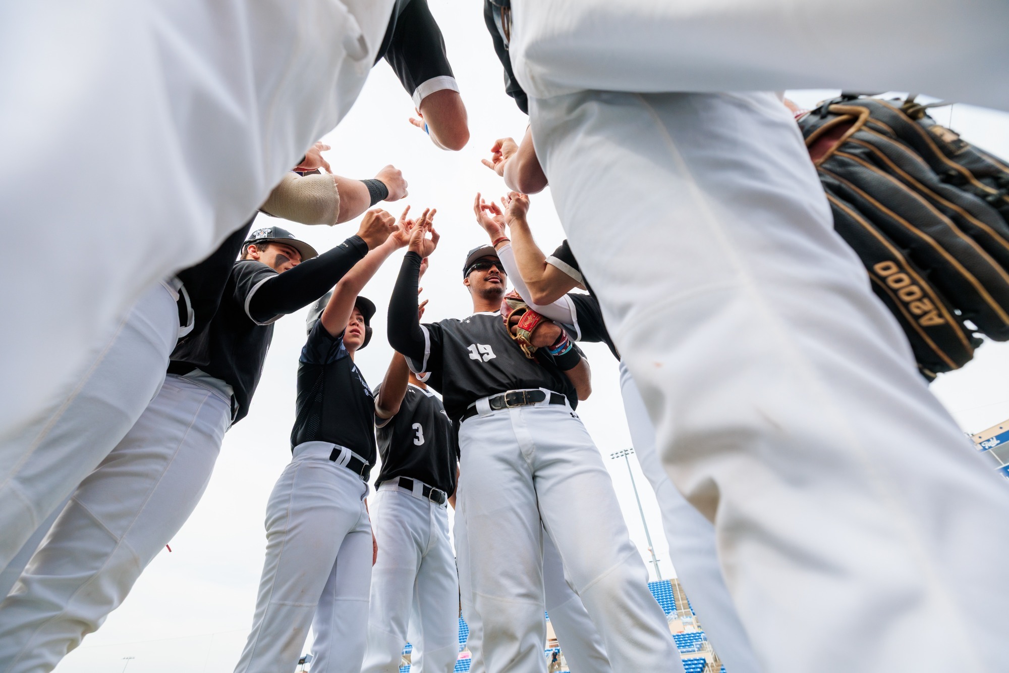 Baseball Huddle senior day 26