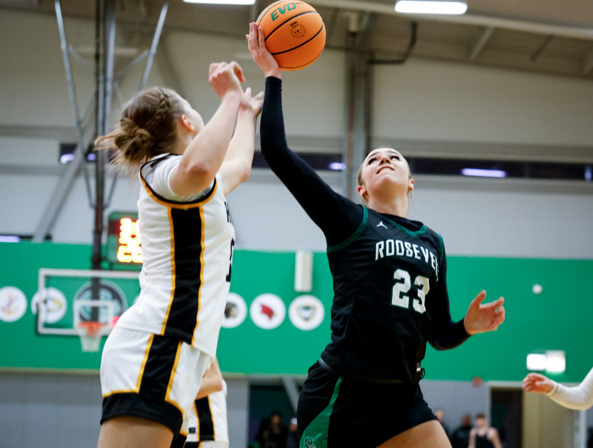 Roosevelt Women's Basketball vs. Michigan Tech
