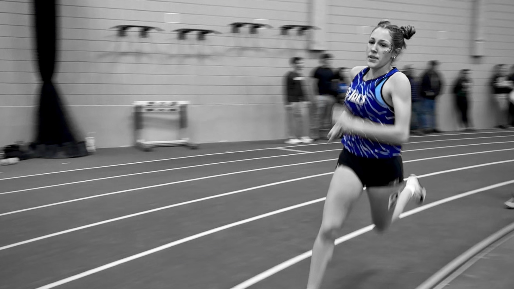 amber bates running 2026