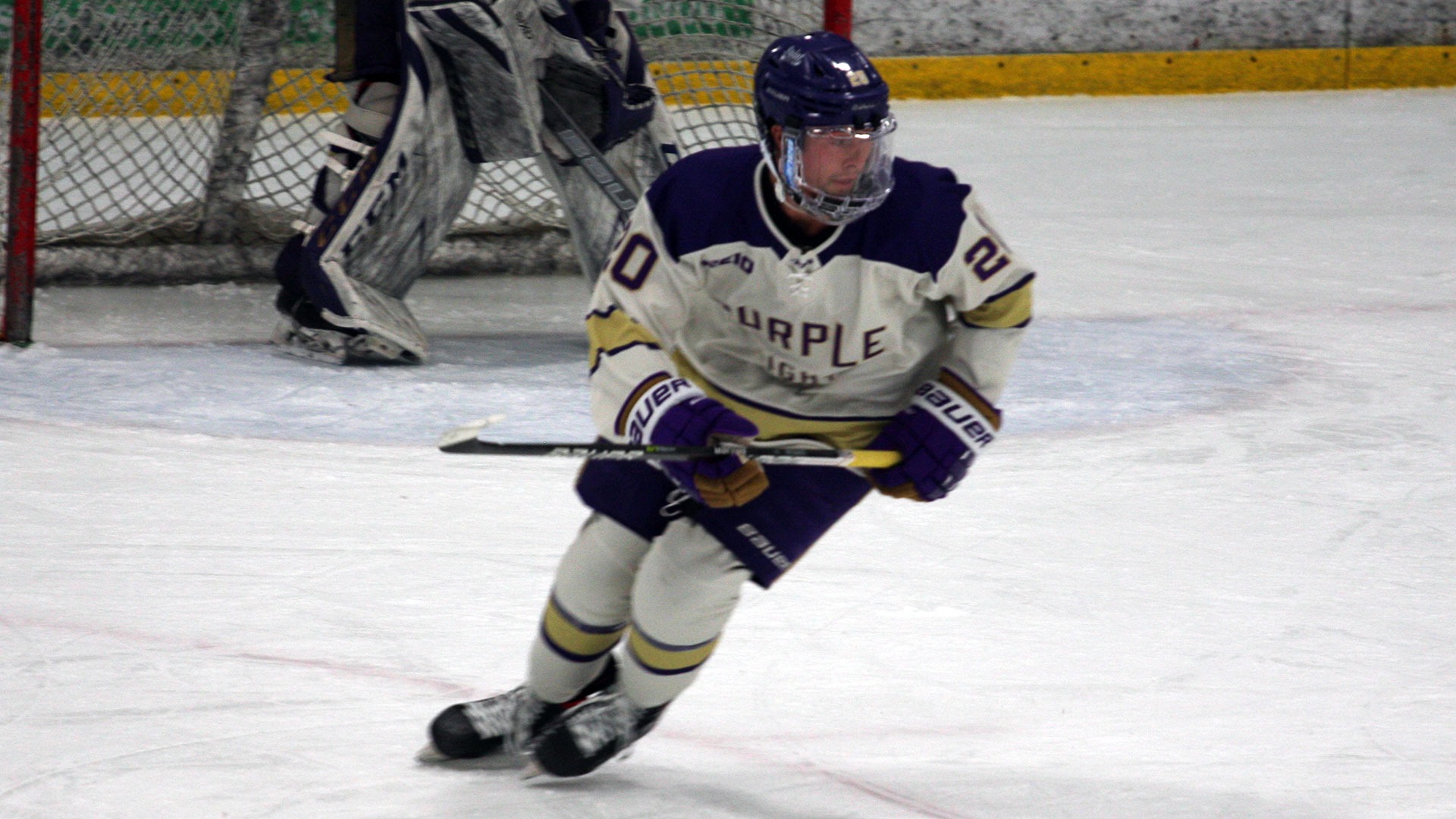 Men's Ice Hockey Doubles Up Franklin Pierce, 63, in NE10