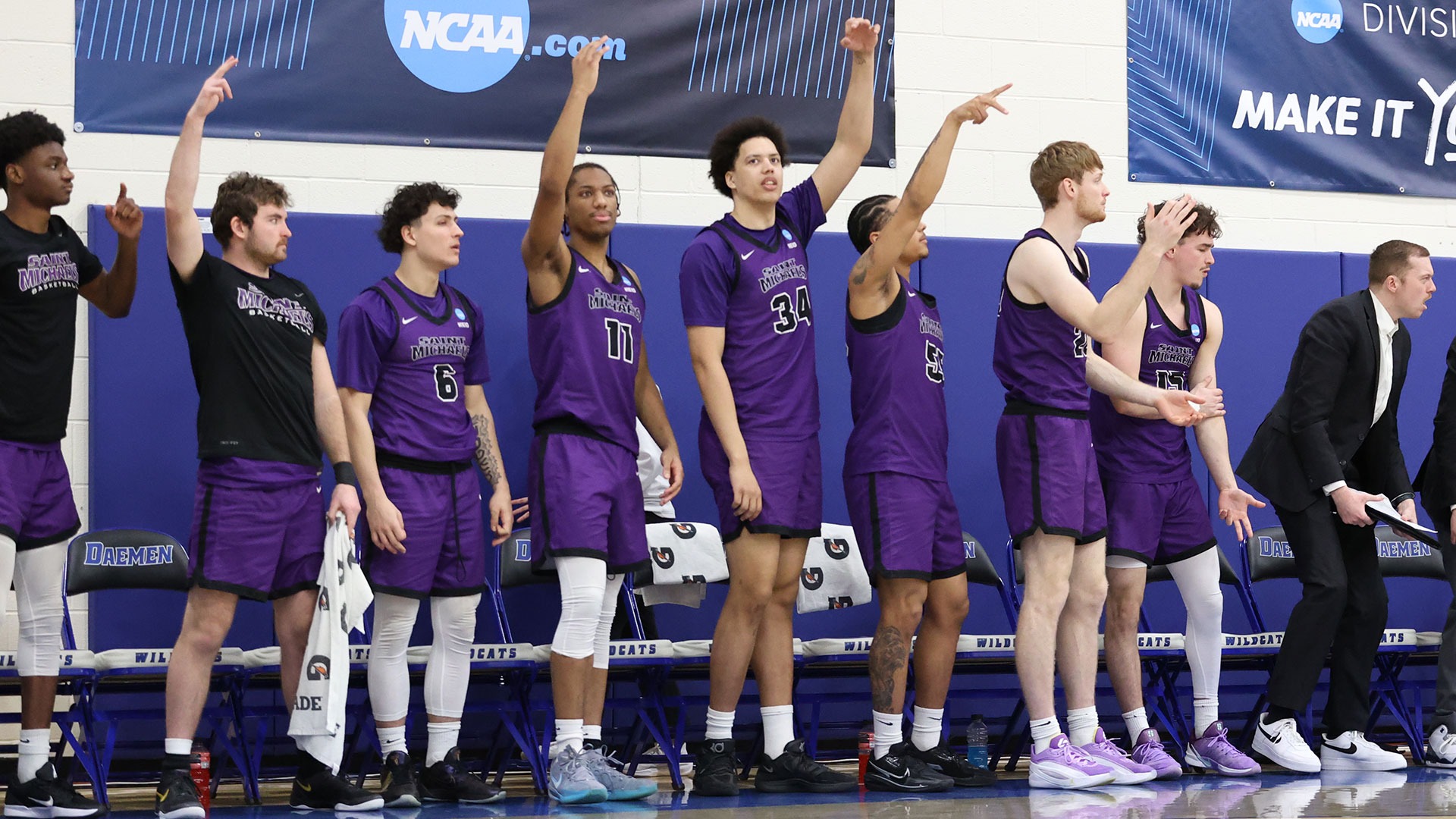Men's Basketball Bench NCAA Regional Semifinal