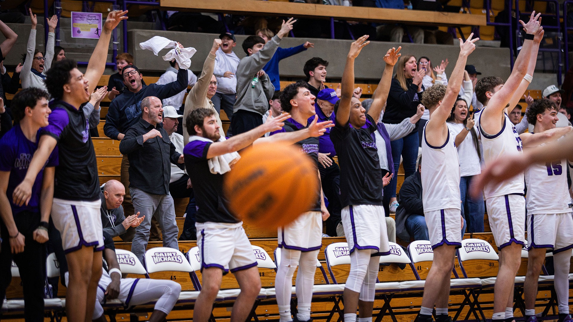 Men's Basketball Bench