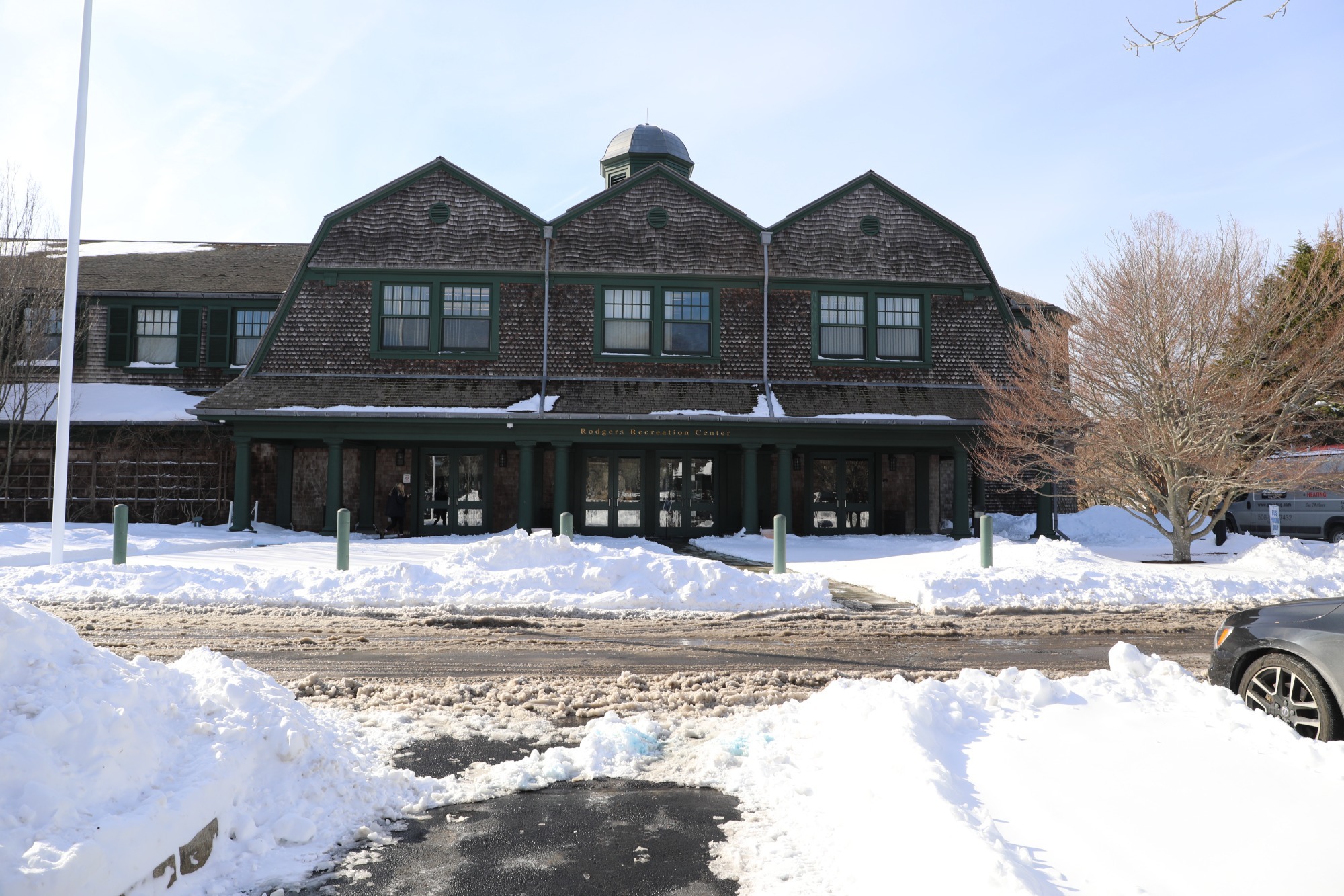 Rodgers Recreation Center Snow