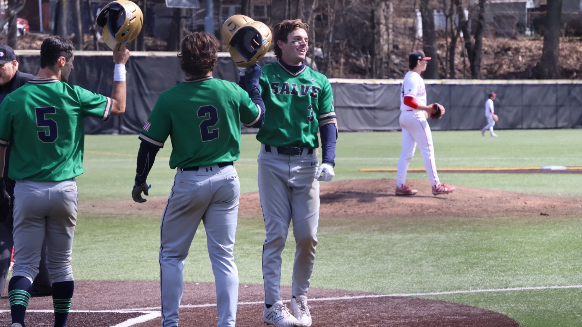 Evan O'Rourke (#3) staked the Seahawks to a 3-0 lead in the first inning of Game Two with a 3-run homer