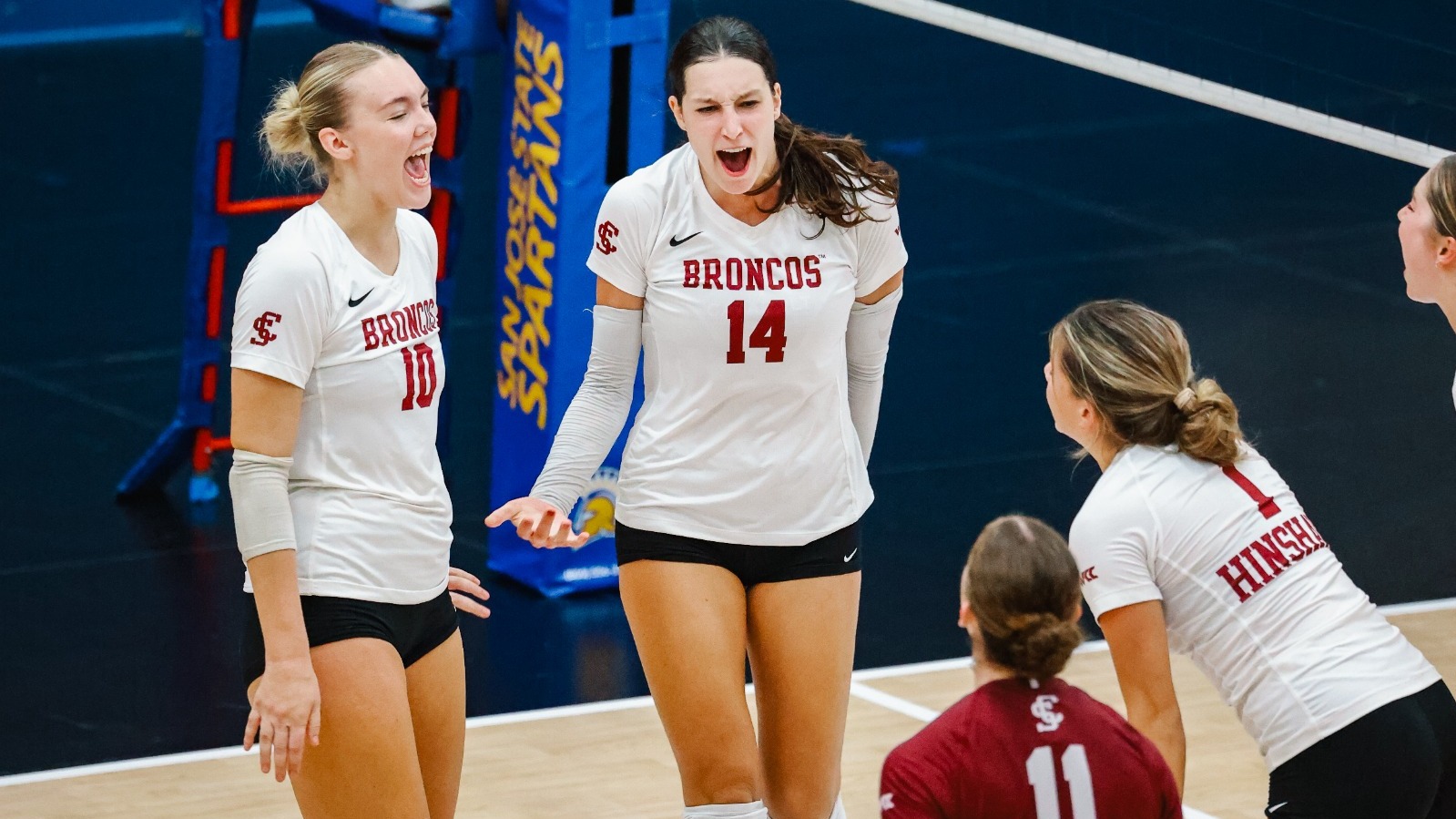 Wvb Team Celebration 9/16 vs. SJSU