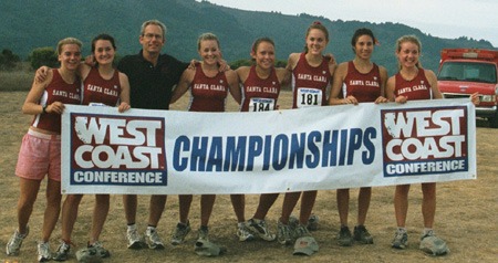 2001 women's cross country WCC Championship team photo