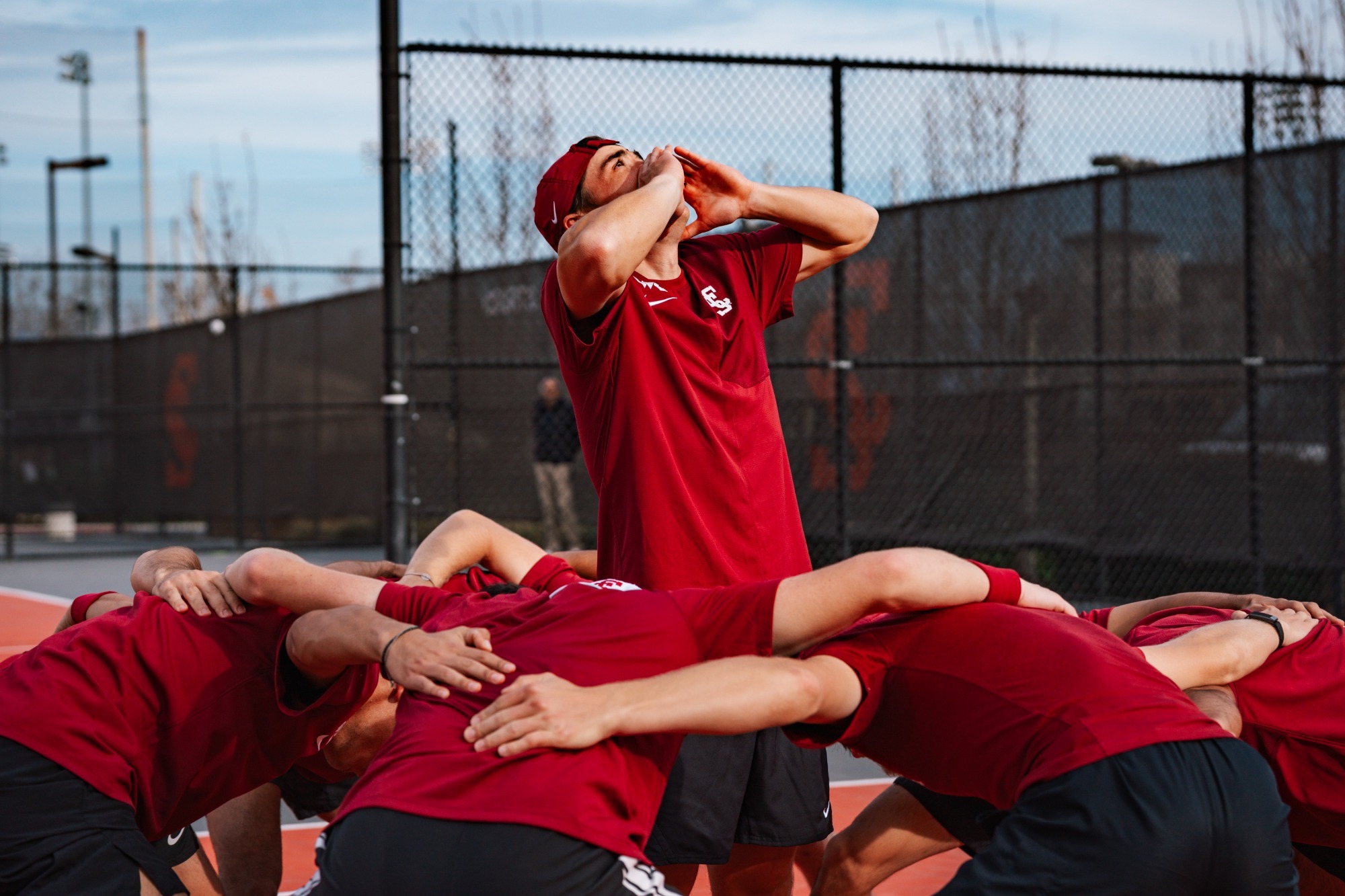 260207 MTEN vs UCSB Huddle_DSC07952