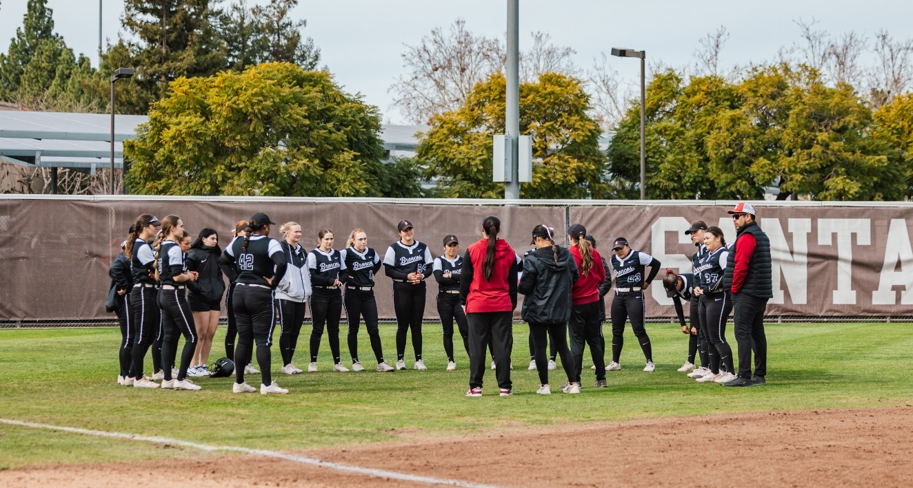 260220 SB vs Boise State_Post Game Talk_AJT_6948