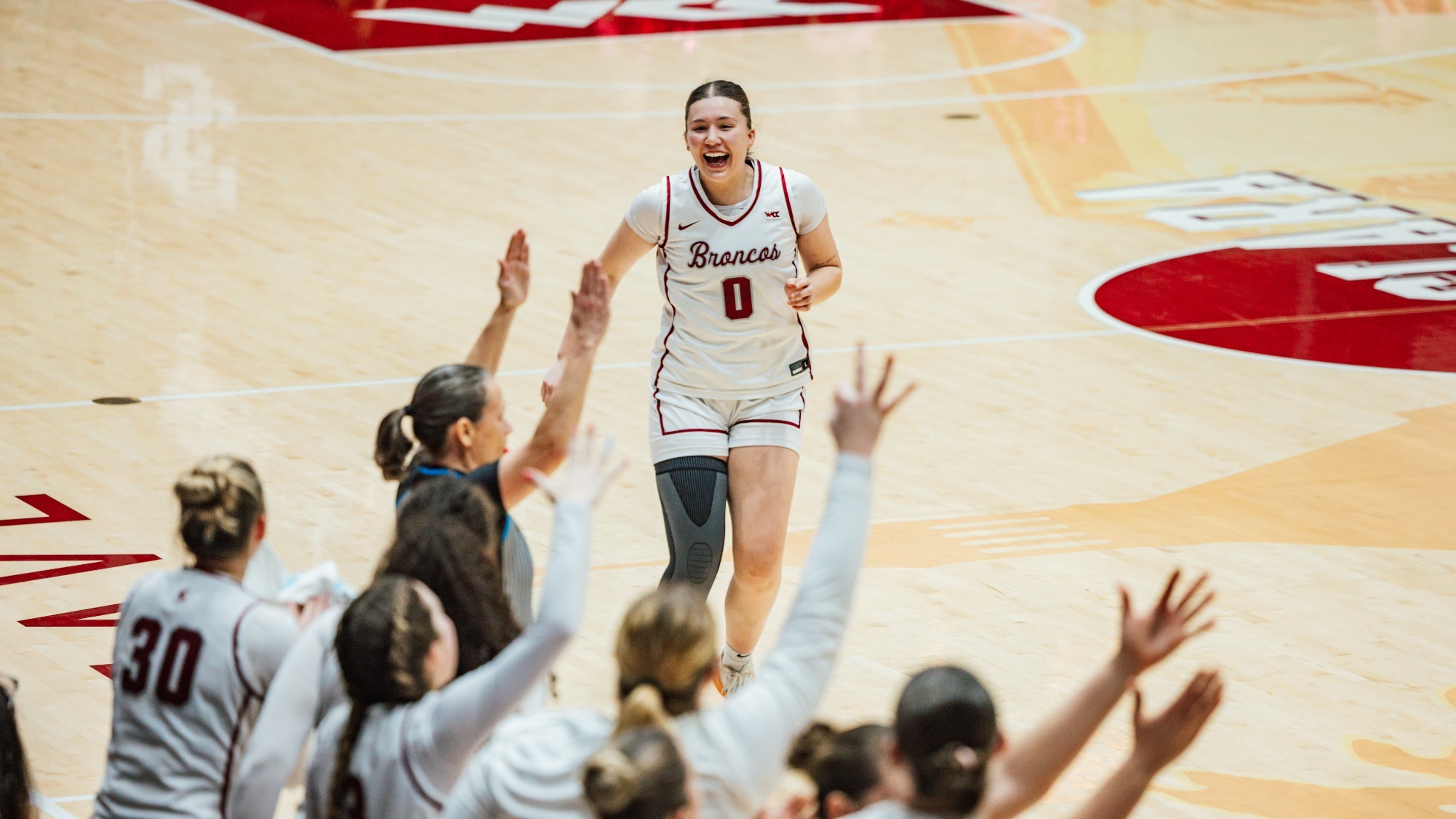 zAJT_6444 maia jones