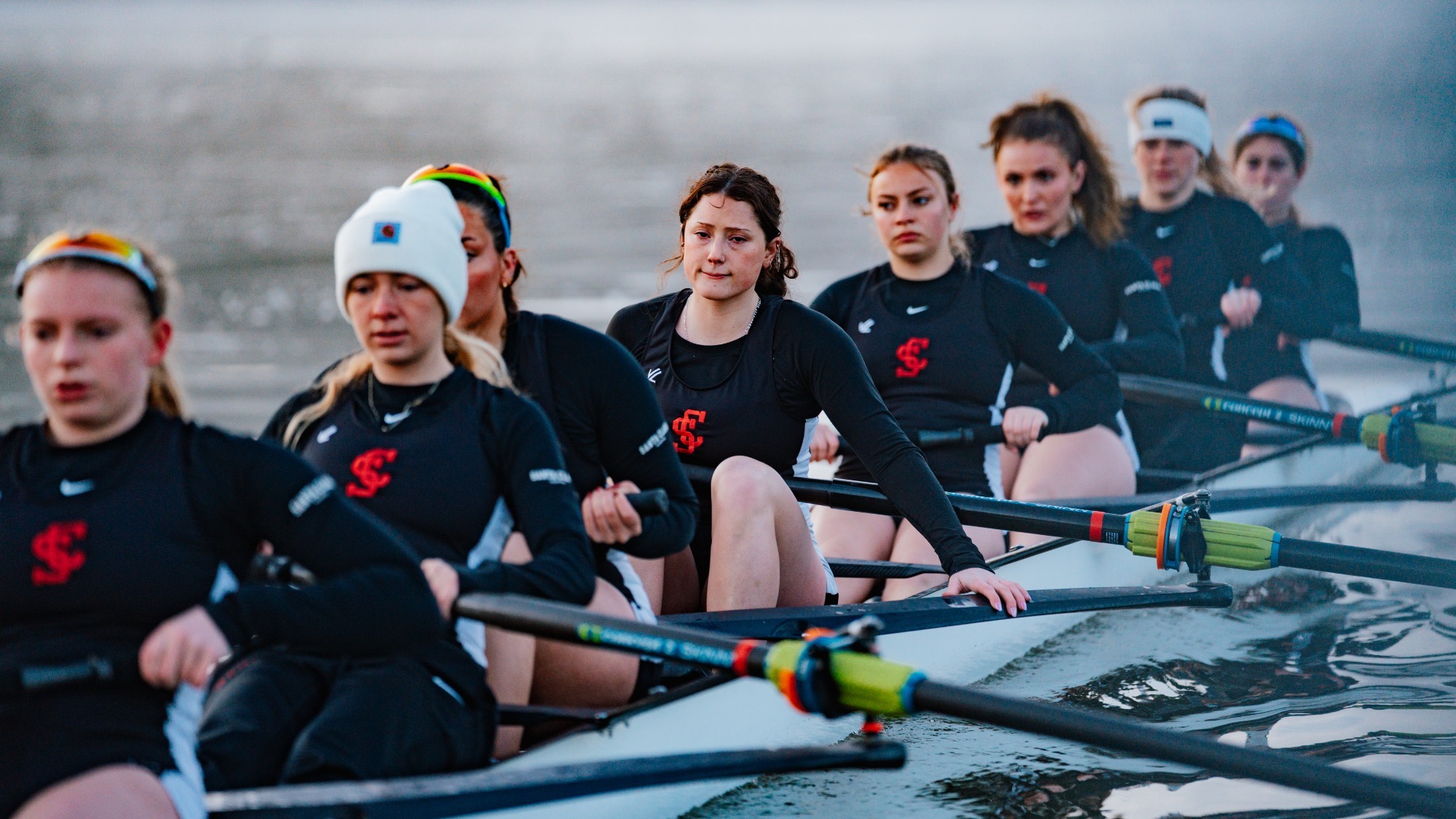 DSC06910 women's rowing