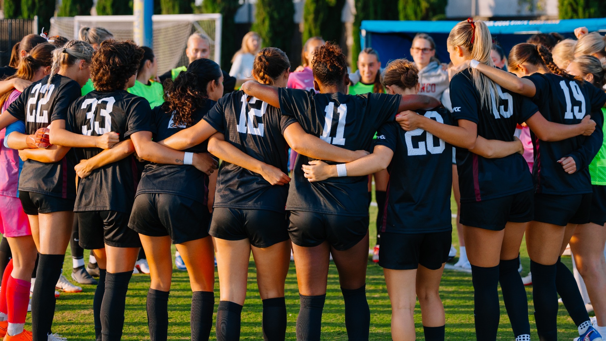 Huddle AJT_1981