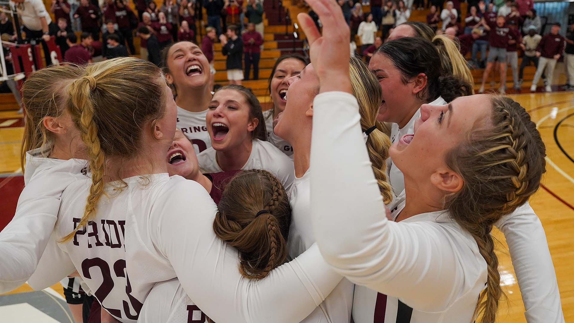 Women's Volleyball Secures Top Seed In NEWMAC Championship Tournament