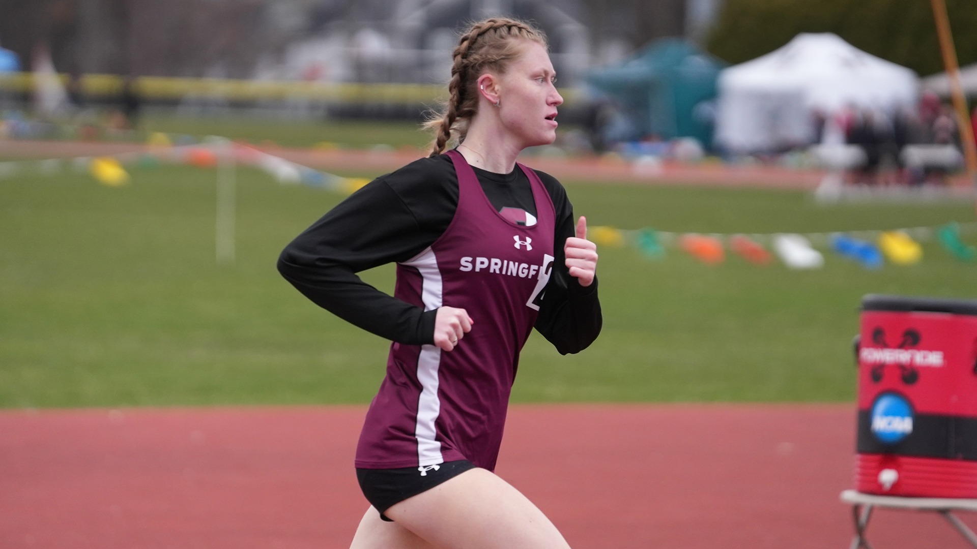 Women's Track and Field Finishes Fifth at Silfen Invitational