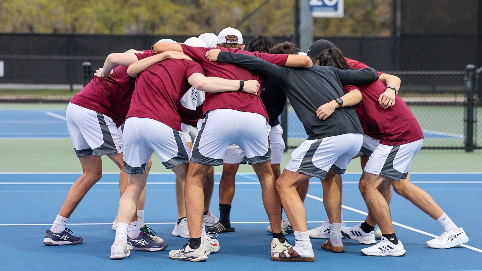 Men's Tennis Huddle