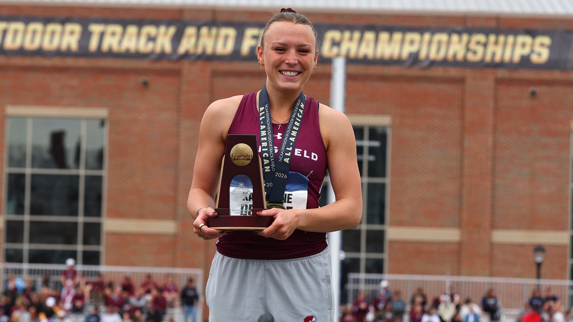 Katherine DeFosse All-American Outdoor 26