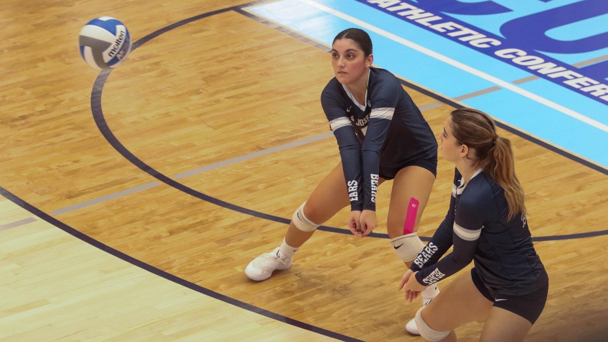 Sibling School St. Joseph's (Long Island) Bests Women's Volleyball in