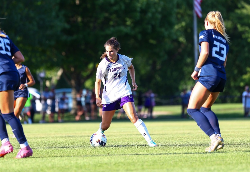24 Annie Renz