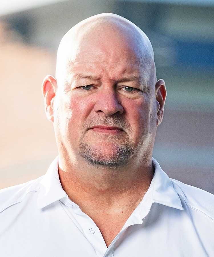 Coach Craig Kirkland