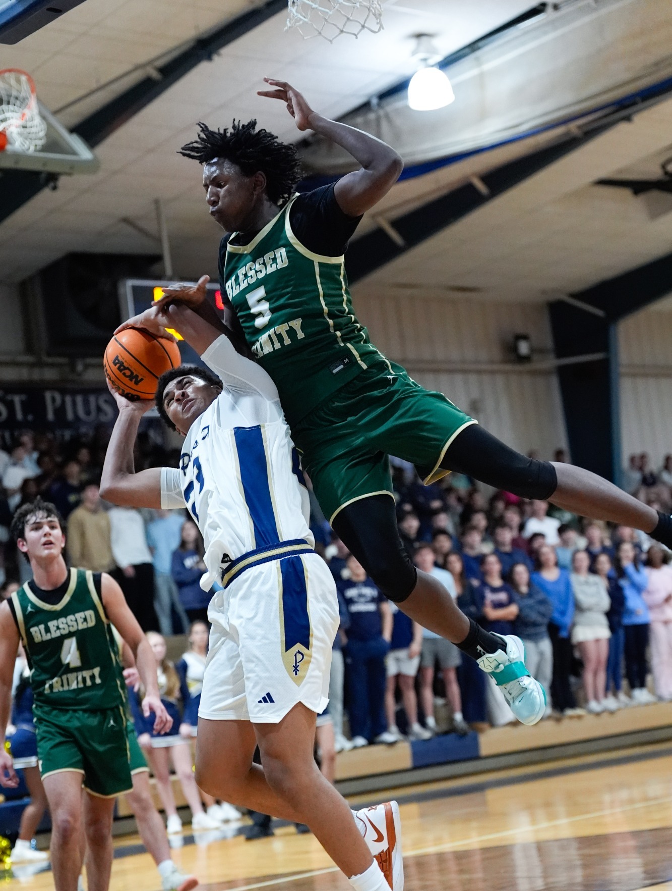 D'Marley Elliott Crop