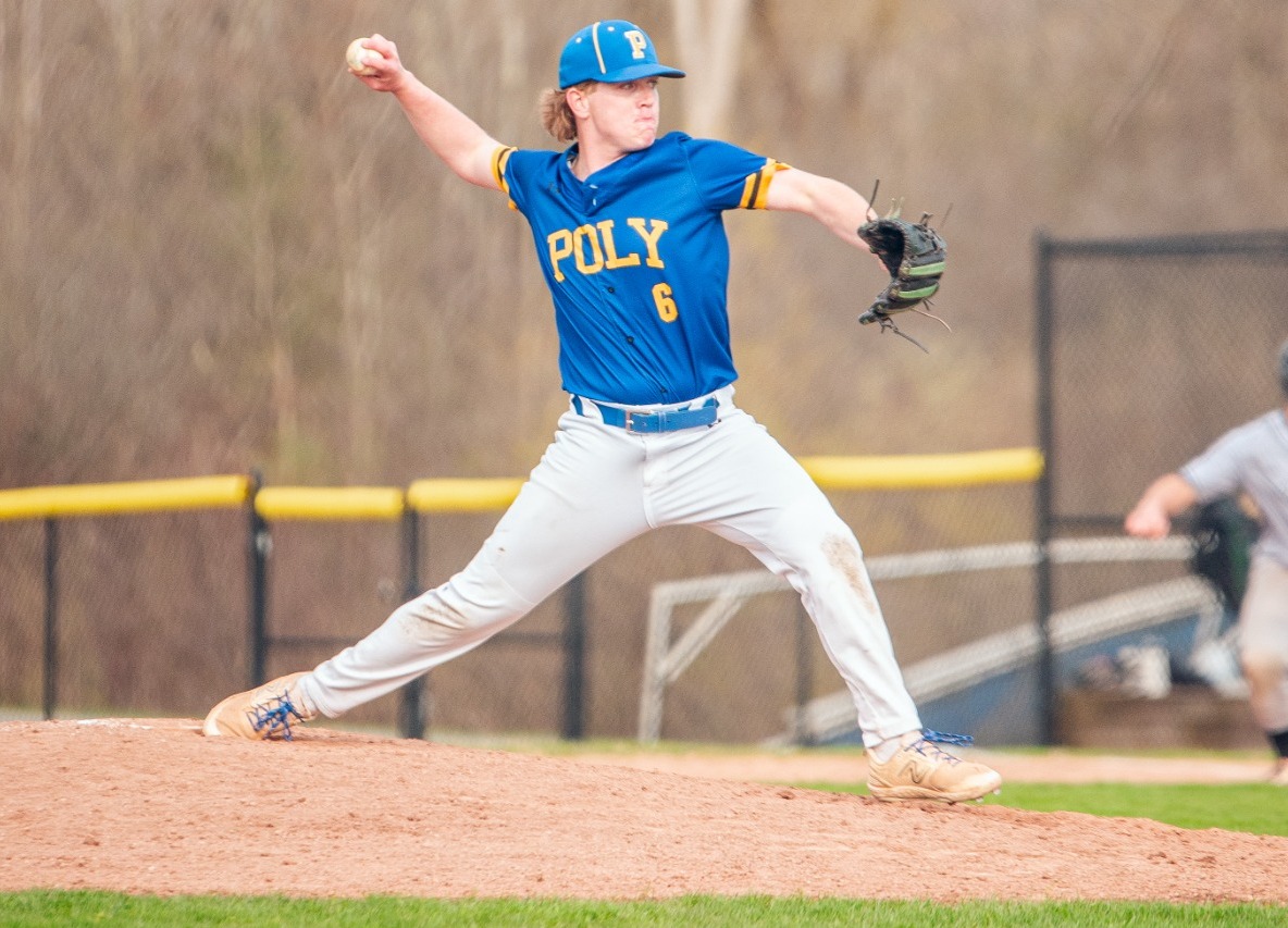 SUNY Poly pitcher makes his move to home plate