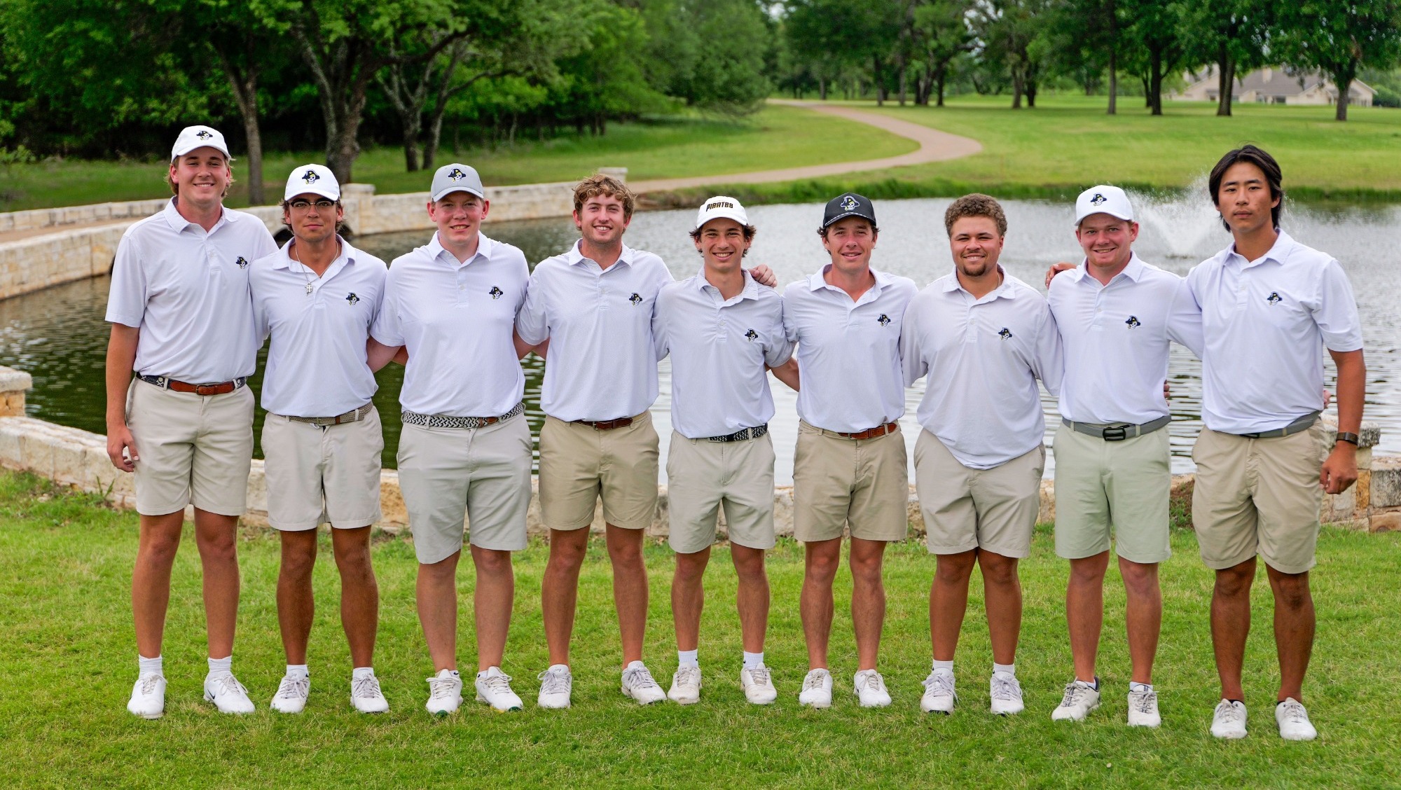 Men's golf team photo