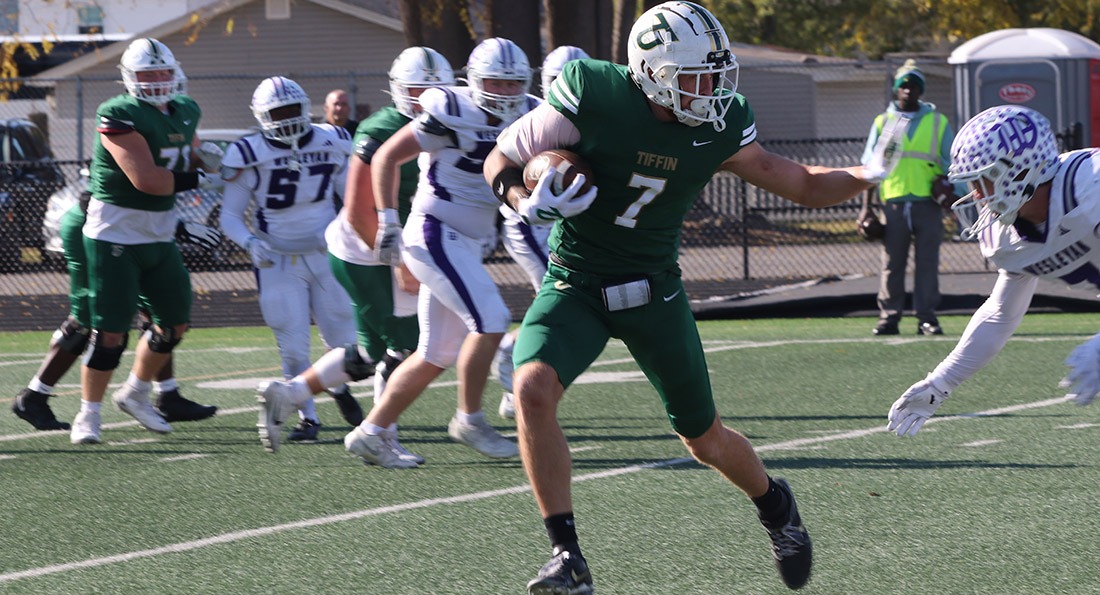 Tiffin takes on Findlay in its season finale.