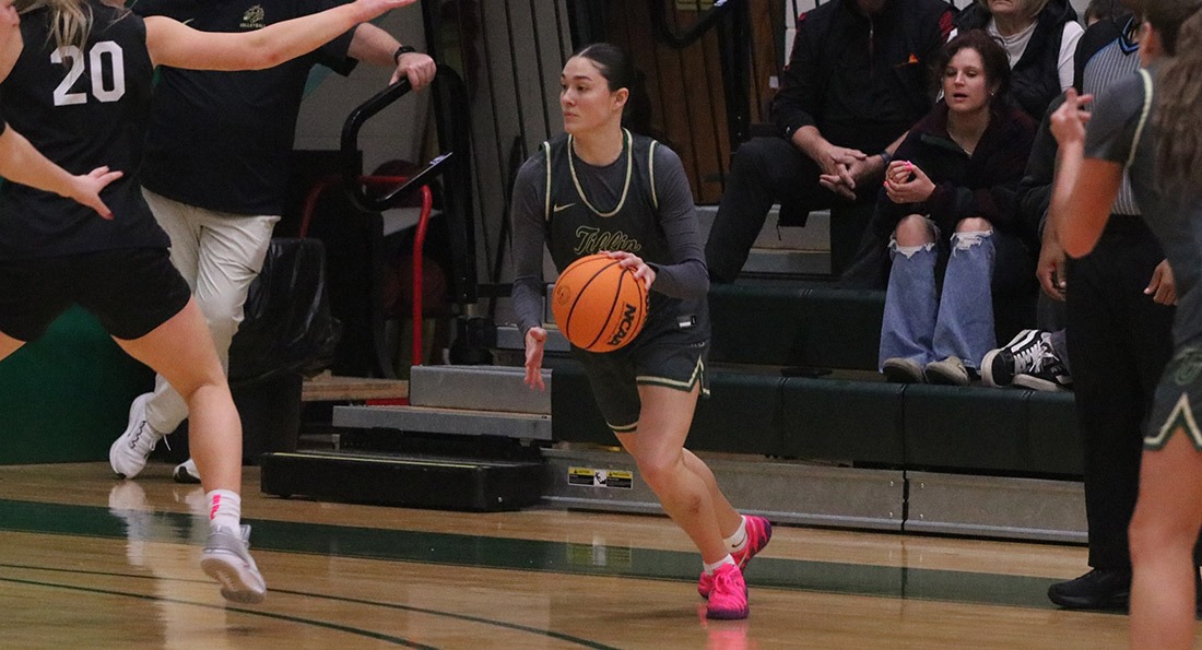 Tiffin fell to Ohio Dominican 55-54.